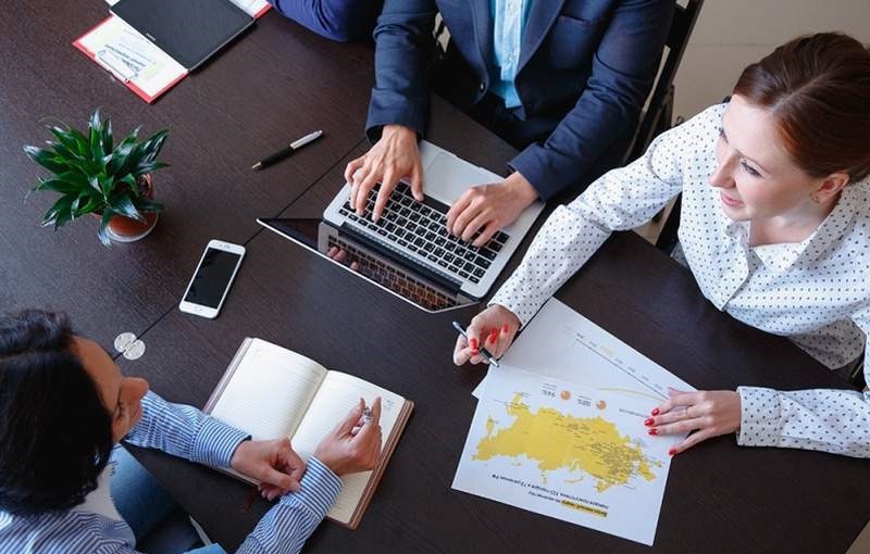 Файл:Такси Maxim 4.jpg