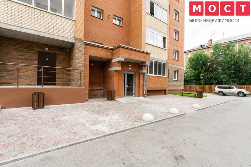 Файл:Серафимовича 6 МОСТ 1.jpg