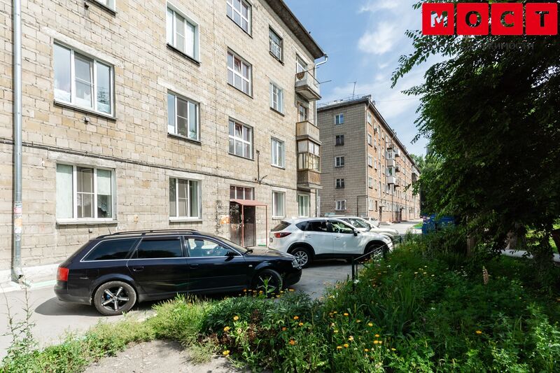 Файл:Урманова 13 МОСТ 2.jpg