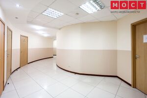 Орджоникидзе 40 офис 6801 МОСТ 9.jpg