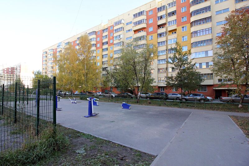 Файл:Плахотного 74 (3).jpg