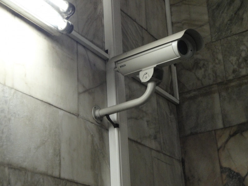 Файл:Новосибирское метро (видеонаблюдение).jpg