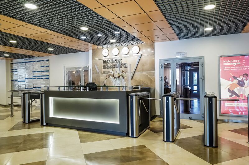 Файл:Фрунзе 242 1 этаж.jpg