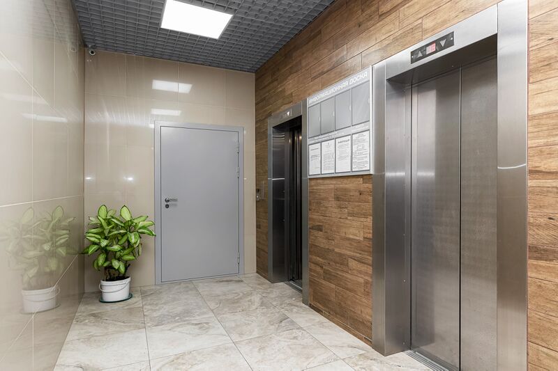 Файл:Оловозаводская 15 (5).jpg