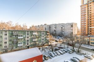 Красный проспект 98 (4).jpg