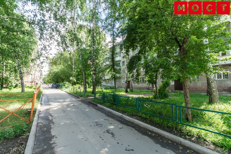 Файл:Титова 21-1 МОСТ 5.jpg