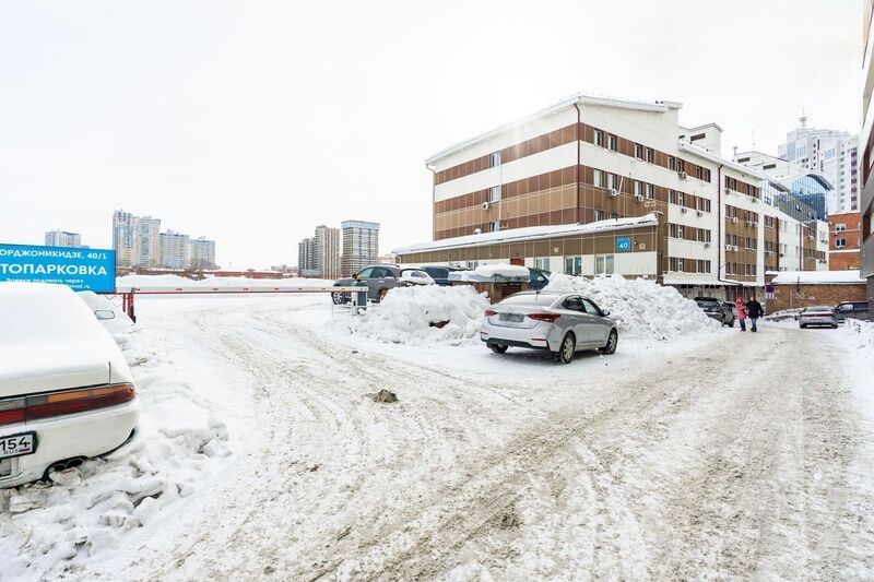 Файл:Орджоникидзе 40 1.jpg