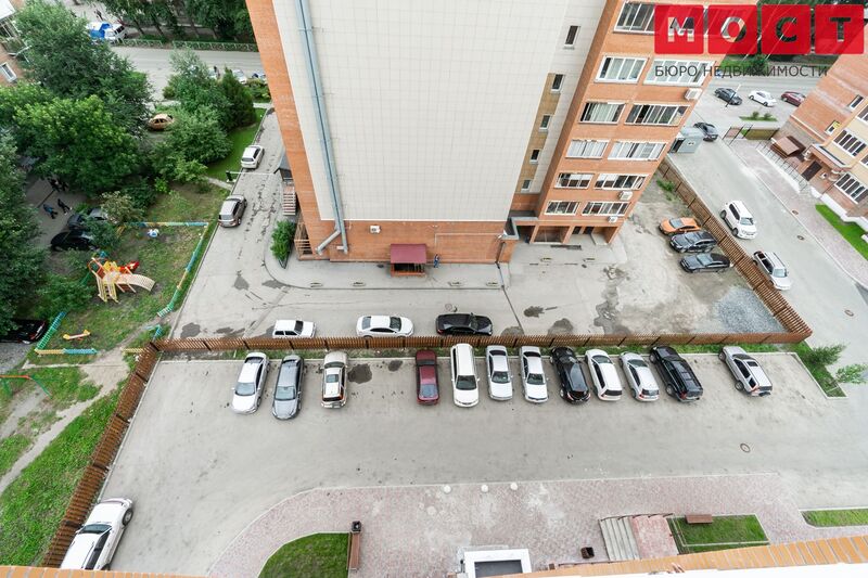 Файл:Серафимовича 6 МОСТ 7.jpg