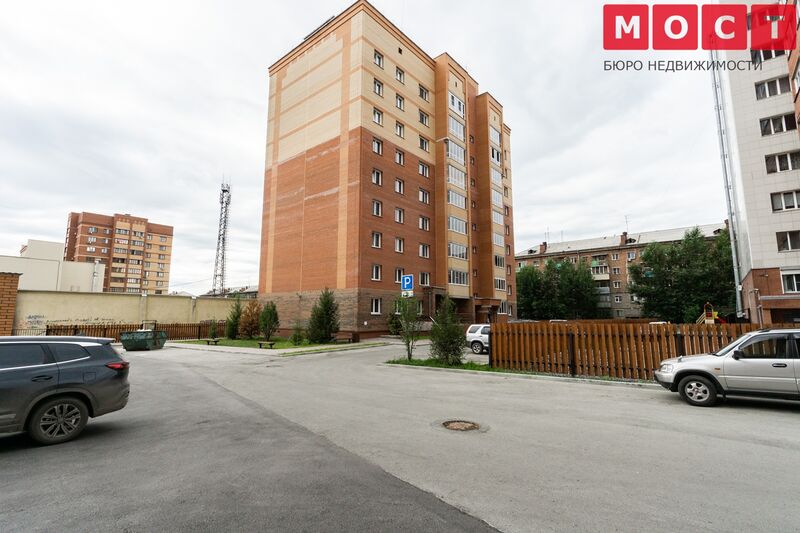 Файл:Серафимовича 6 МОСТ 2.jpg