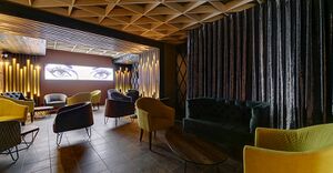 GAGEN BAR AUCTIONS 8.jpg