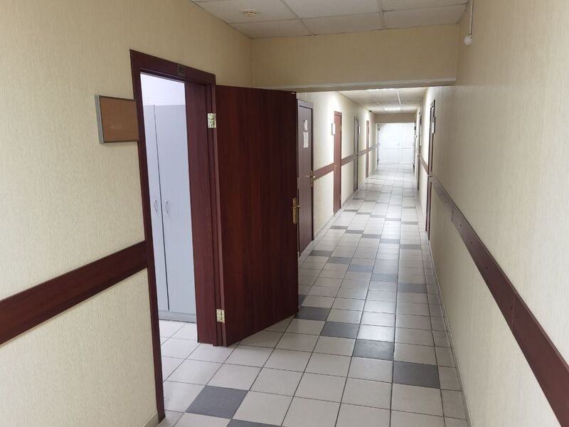 Файл:Магнат корпус 2 цоколь.jpg