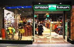 Cropp 1.jpg