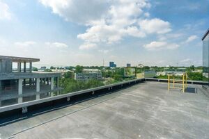 Немировича-Данченко 122а (6 этаж 4).jpg