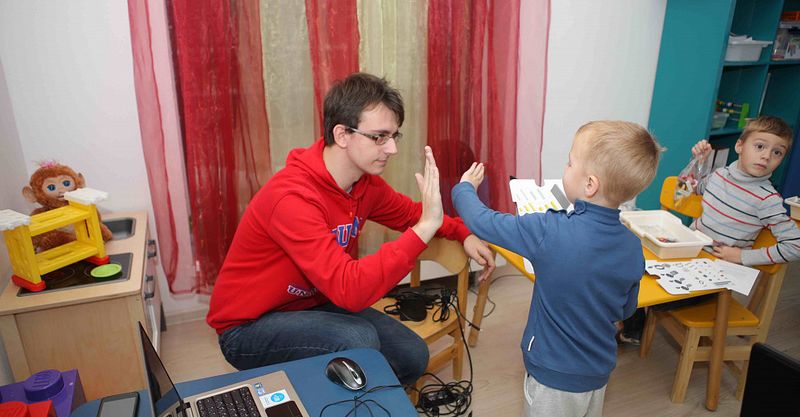 Файл:РОБОЛАБ Kids 2.jpg