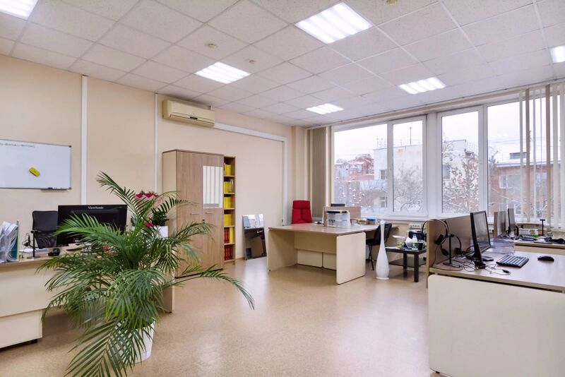 Файл:Фрунзе 5 офис1.jpg