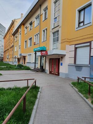 Урицкого 34 (ЮНАКО).jpg