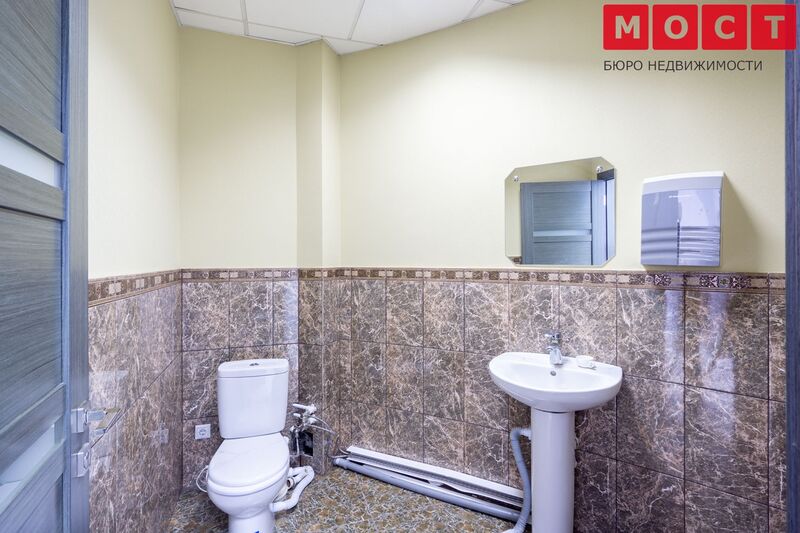 Файл:Советская 5 офис B-402 МОСТ 9.jpg